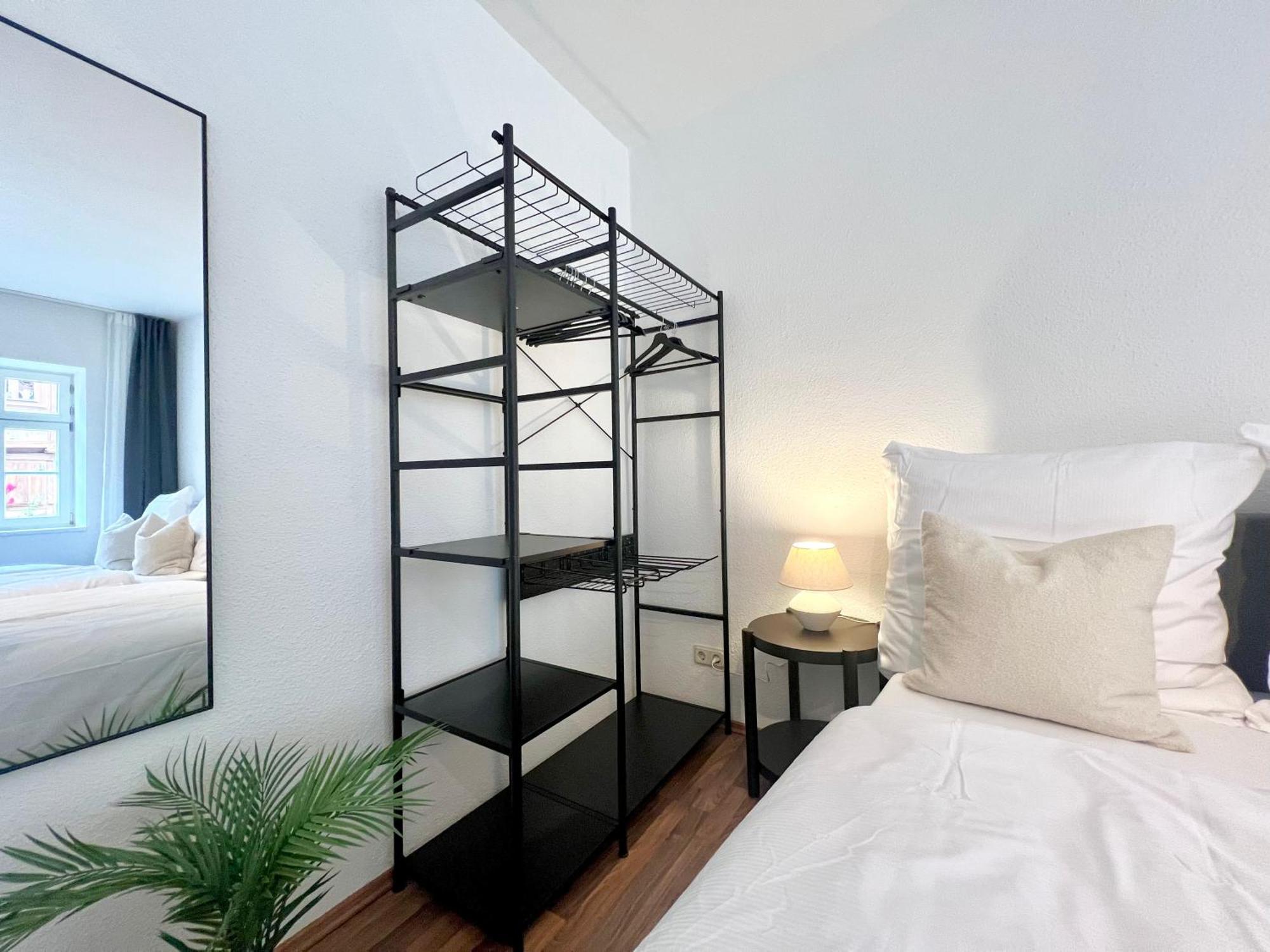 Gina Stay - Apartmenthaus Im Zentrum Von 크베들린부르크 외부 사진