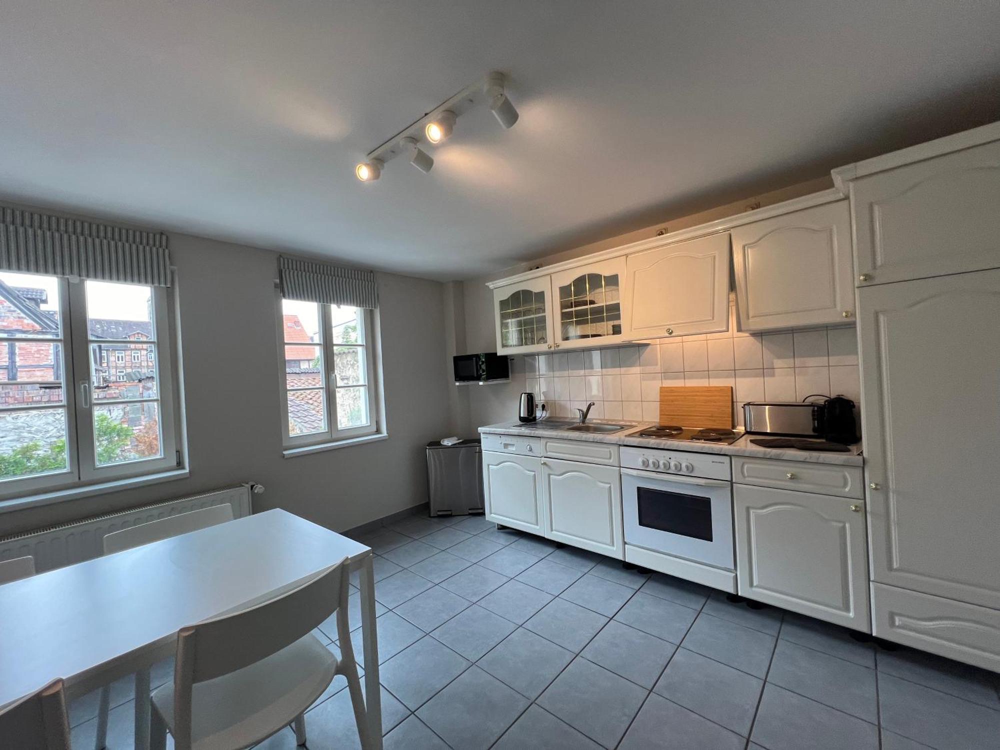Gina Stay - Apartmenthaus Im Zentrum Von 크베들린부르크 외부 사진