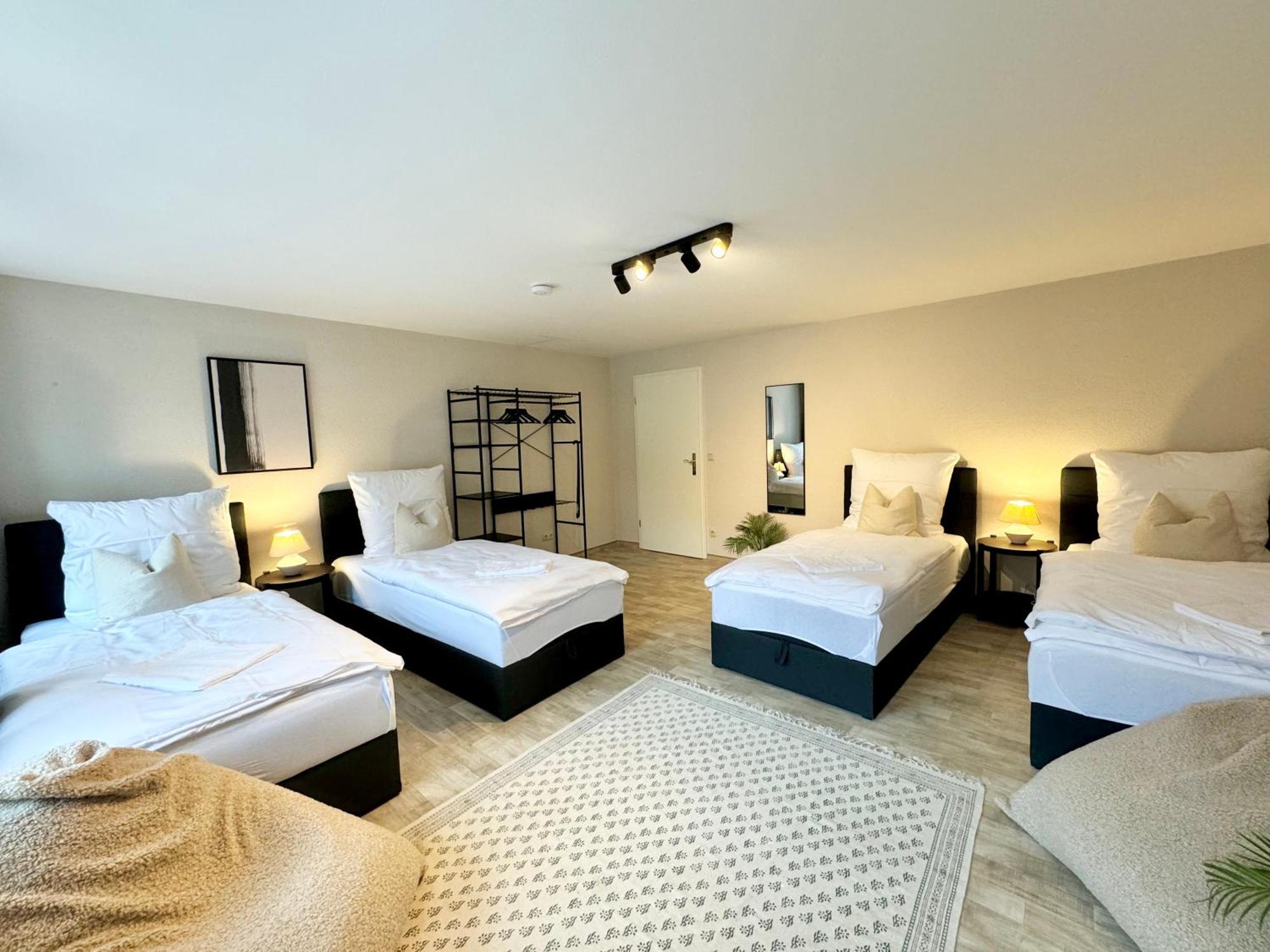 Gina Stay - Apartmenthaus Im Zentrum Von 크베들린부르크 외부 사진
