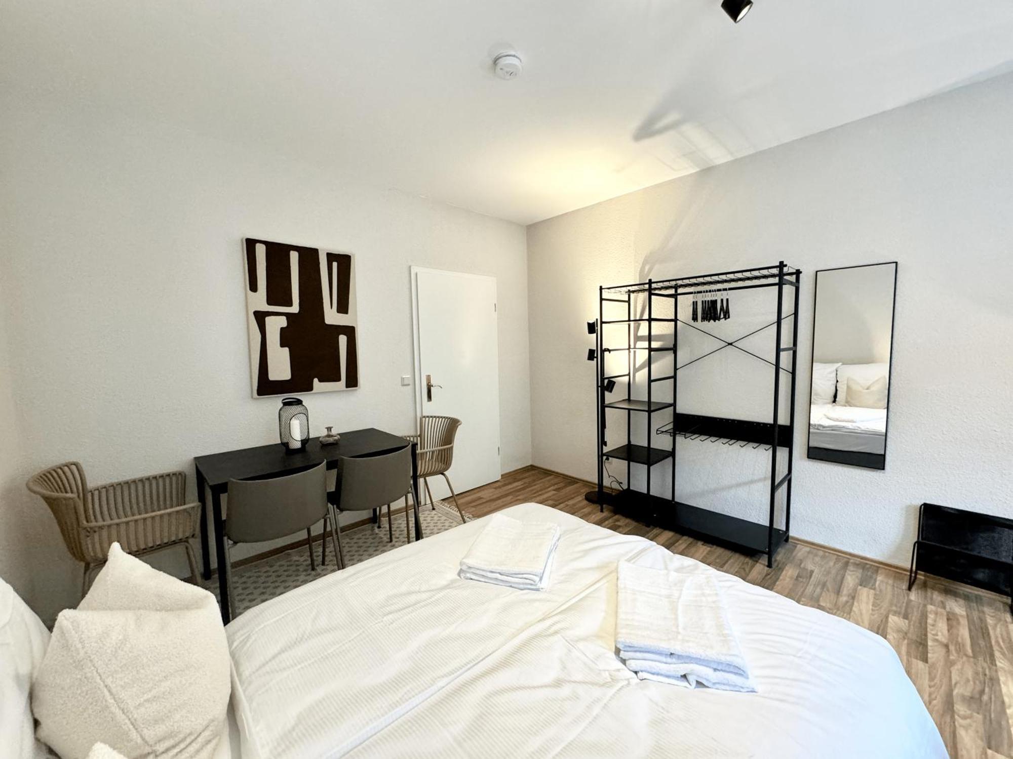 Gina Stay - Apartmenthaus Im Zentrum Von 크베들린부르크 외부 사진